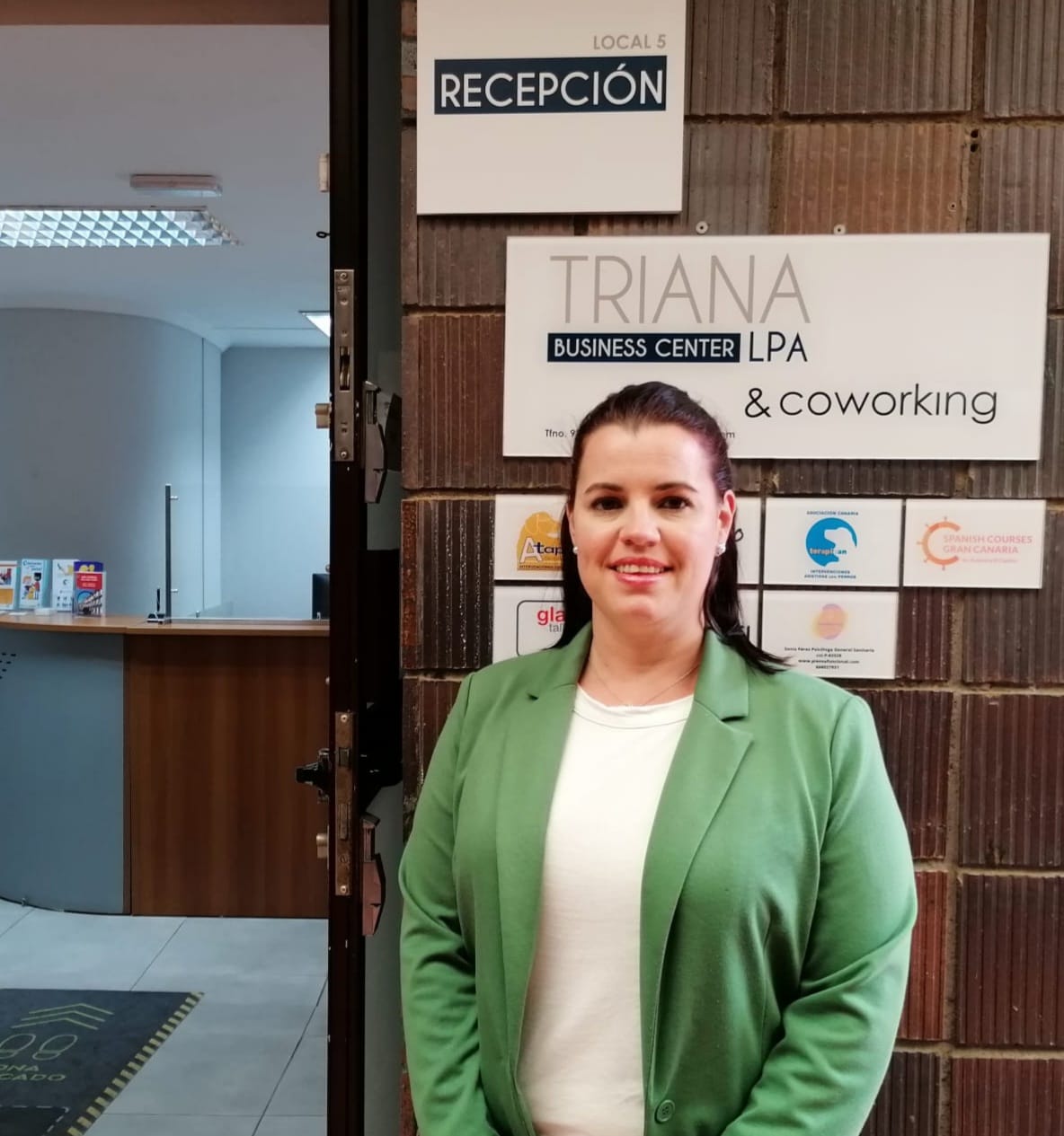 TrianaLPA Bussiness Center & Coworking