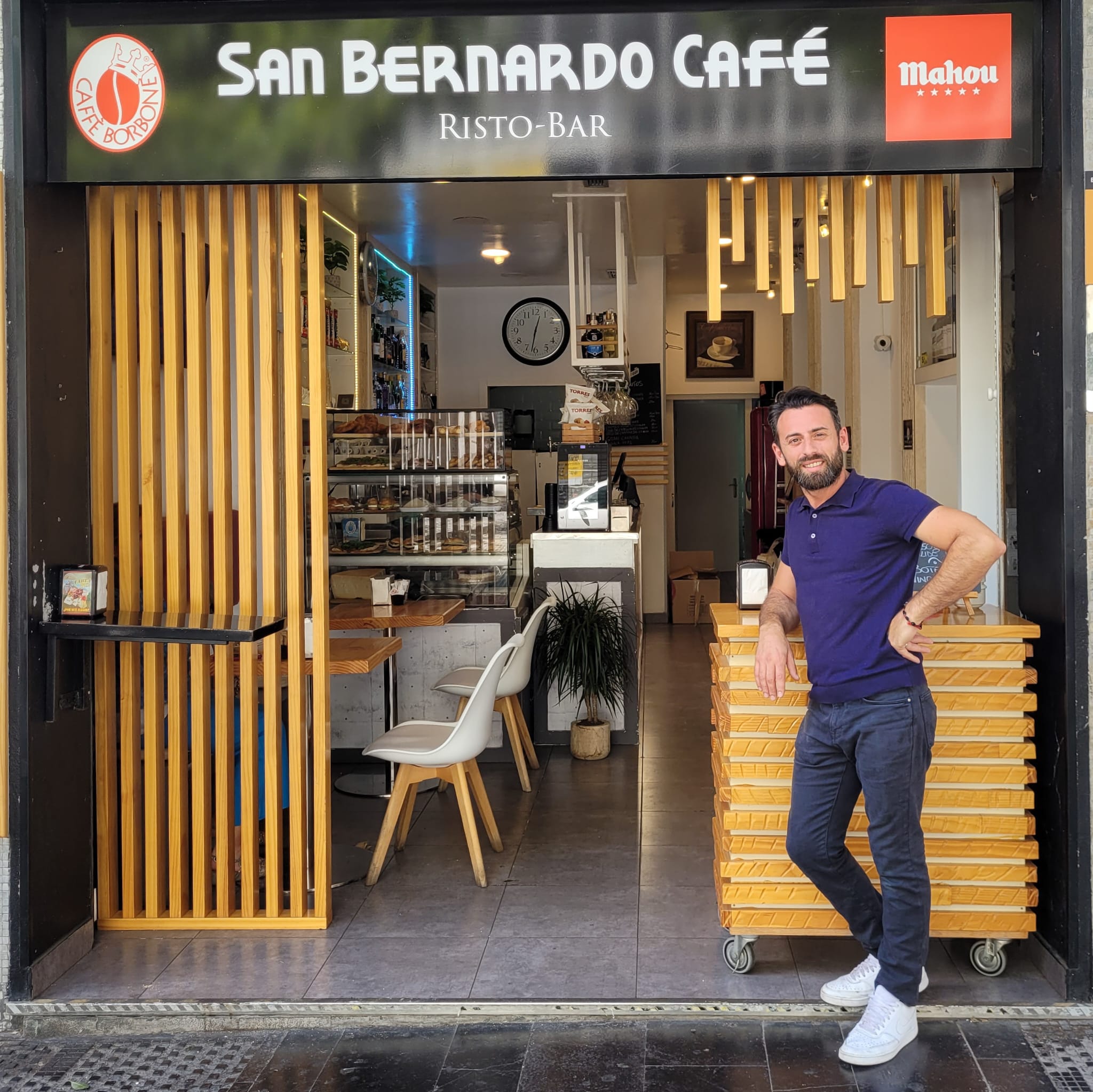 San Bernardo Café